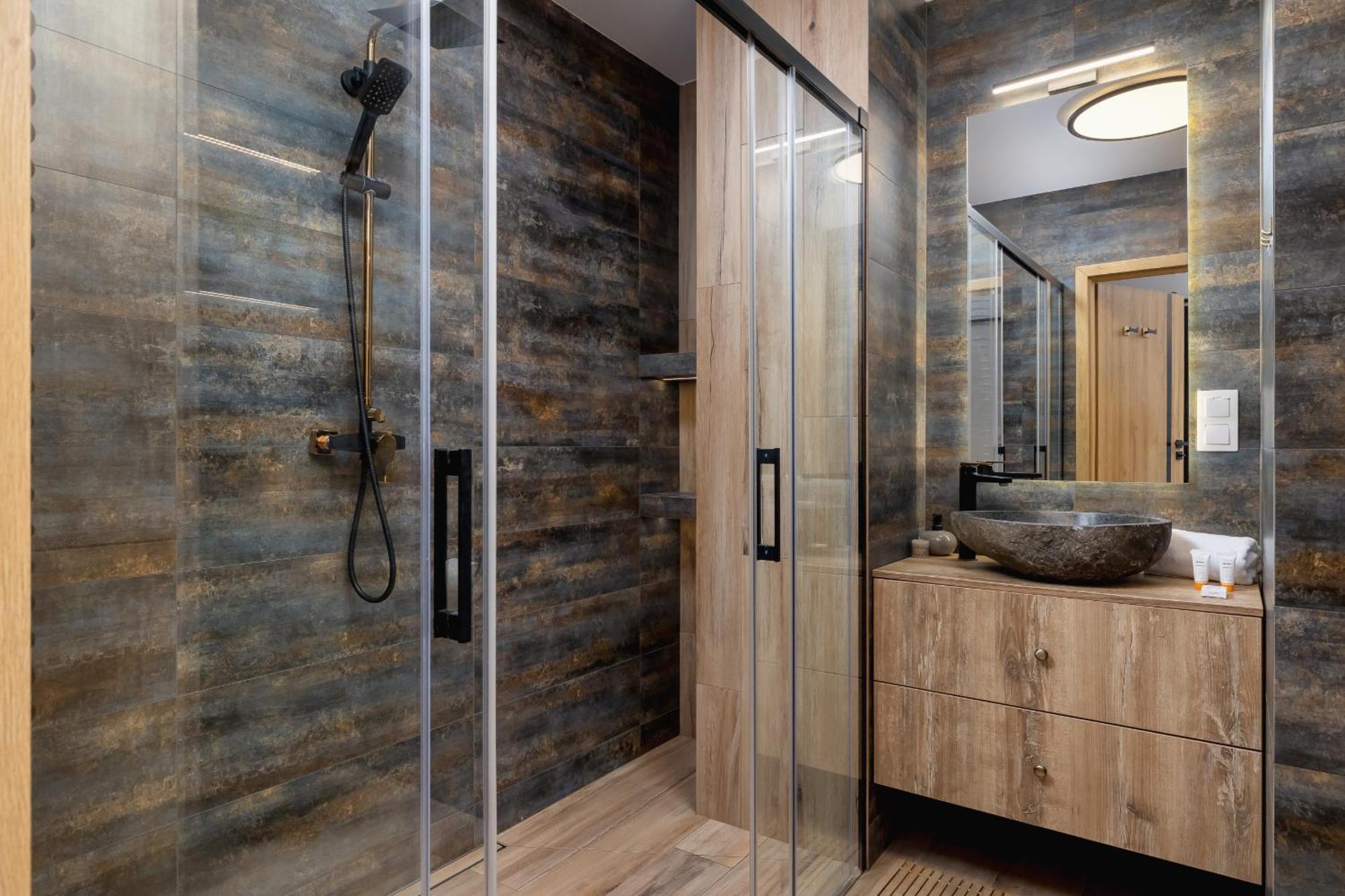 Exclusive Apartment In Katowice With Balcony, Parking, Gym And Sauna By Noclegi Renters Buitenkant foto