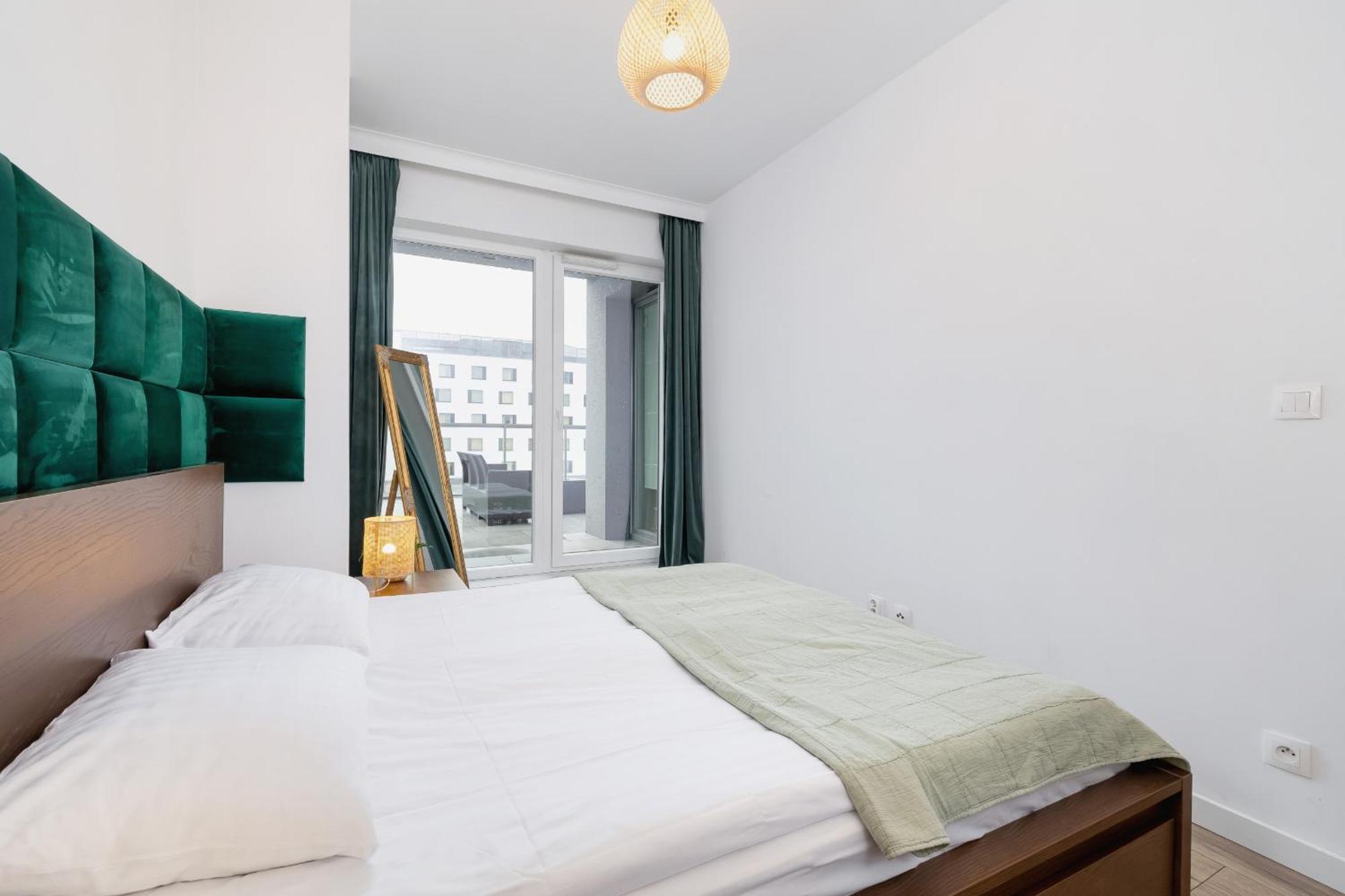 Exclusive Apartment In Katowice With Balcony, Parking, Gym And Sauna By Noclegi Renters Buitenkant foto