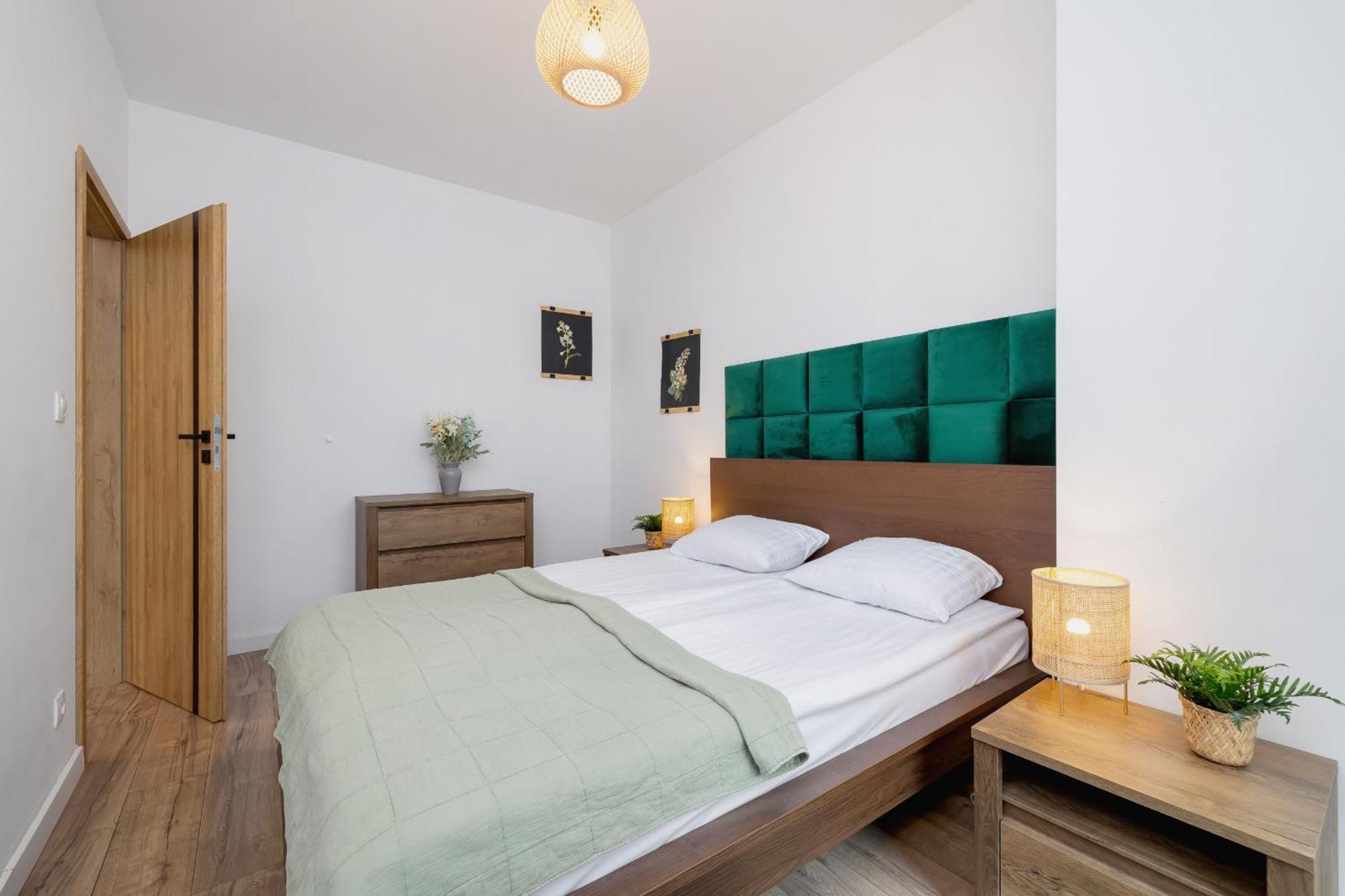 Exclusive Apartment In Katowice With Balcony, Parking, Gym And Sauna By Noclegi Renters Buitenkant foto
