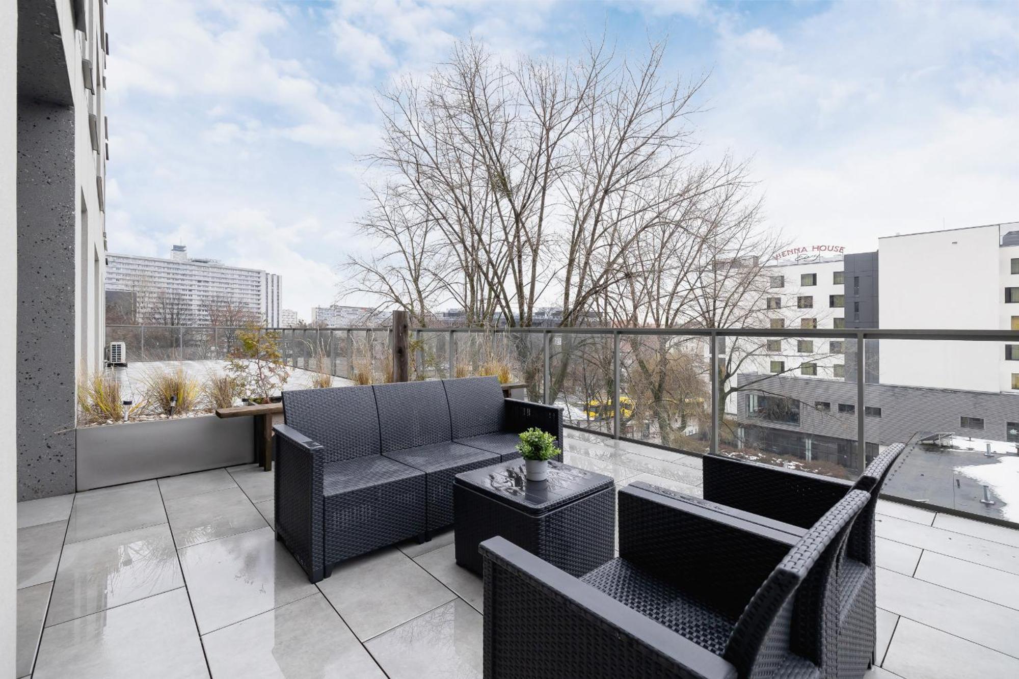 Exclusive Apartment In Katowice With Balcony, Parking, Gym And Sauna By Noclegi Renters Buitenkant foto