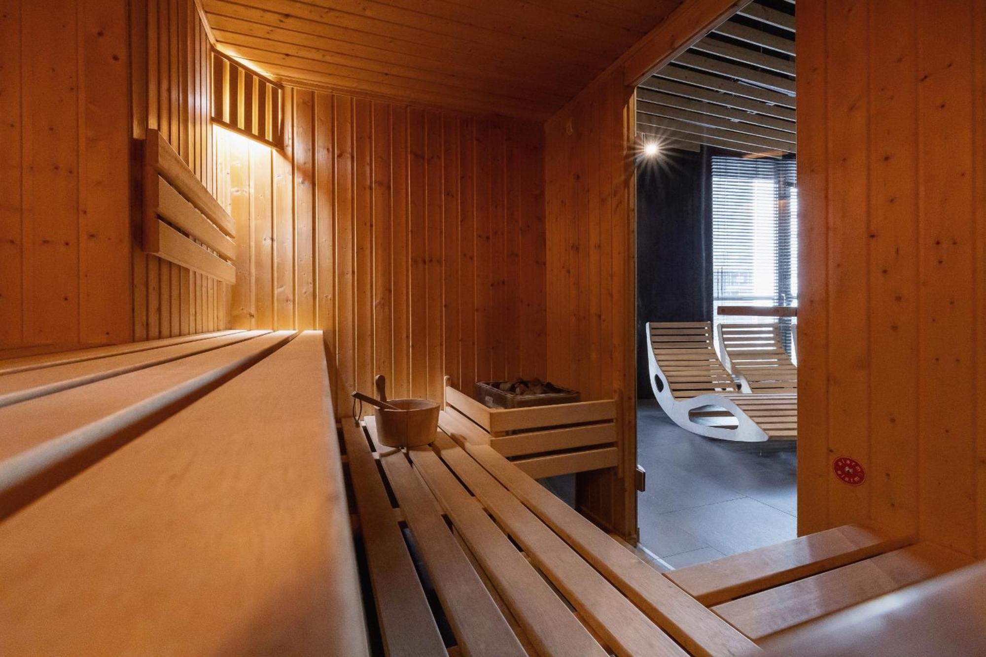 Exclusive Apartment In Katowice With Balcony, Parking, Gym And Sauna By Noclegi Renters Buitenkant foto